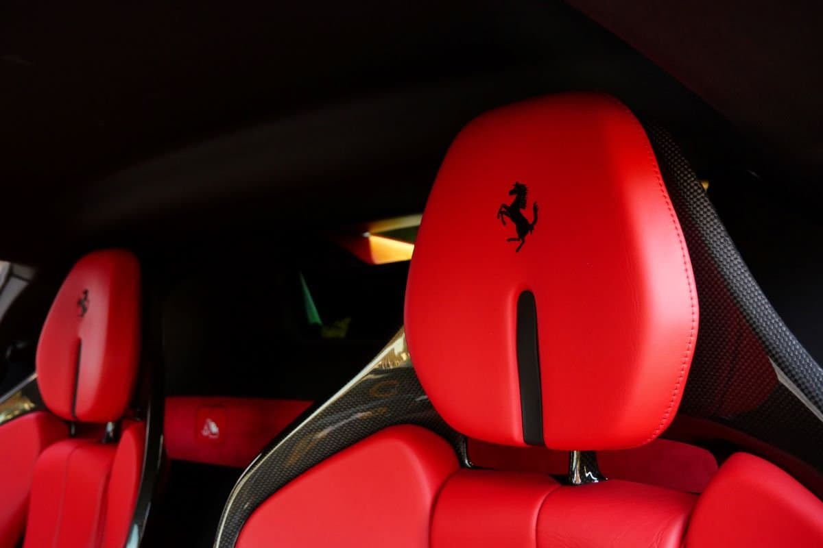 Ferrari SF90 Stradale preload next