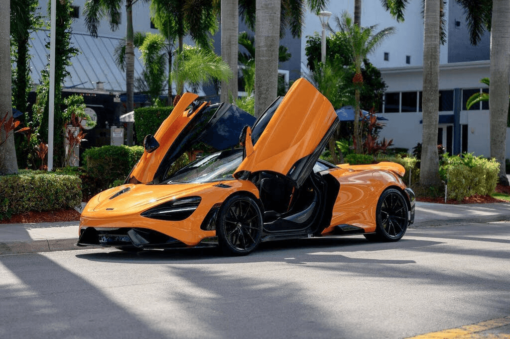 McLaren 765LT preload previous