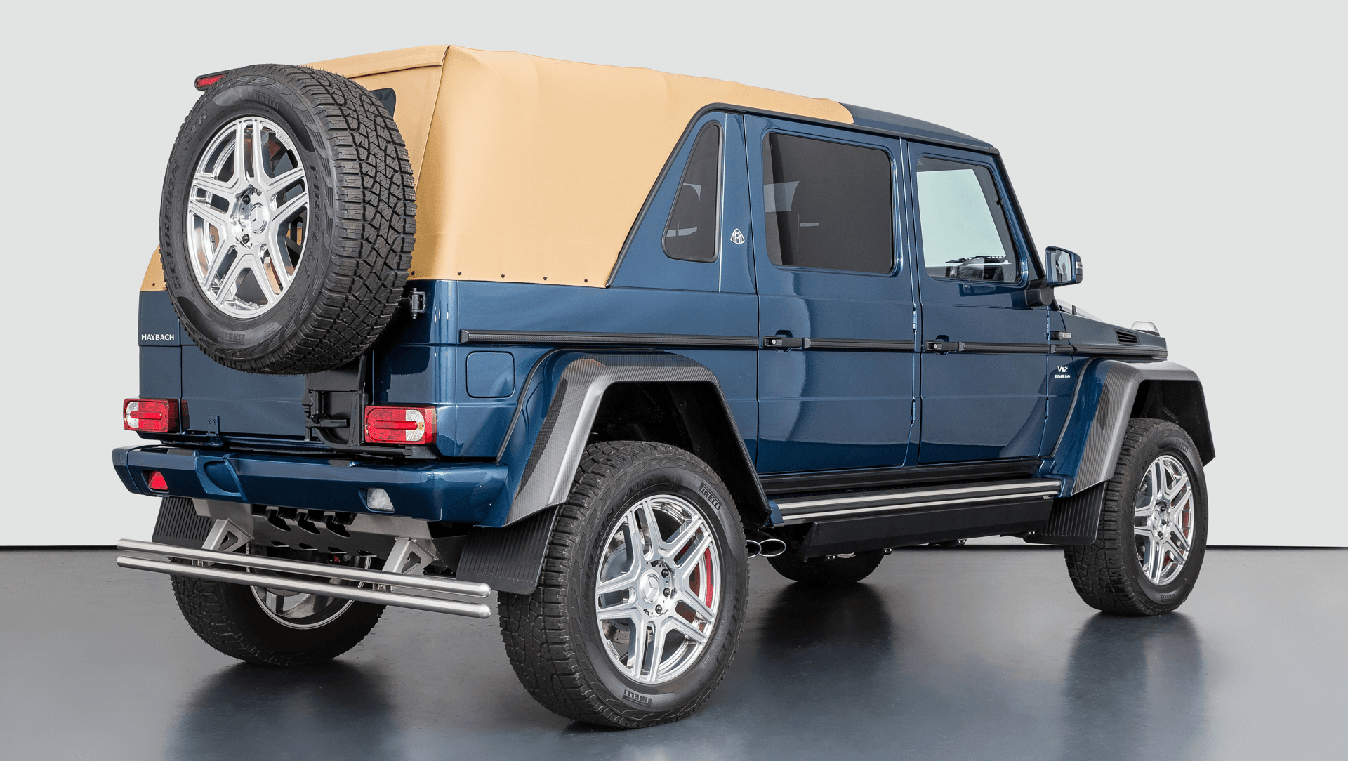 Mercedes-Maybach G 650 Landaulet preload next
